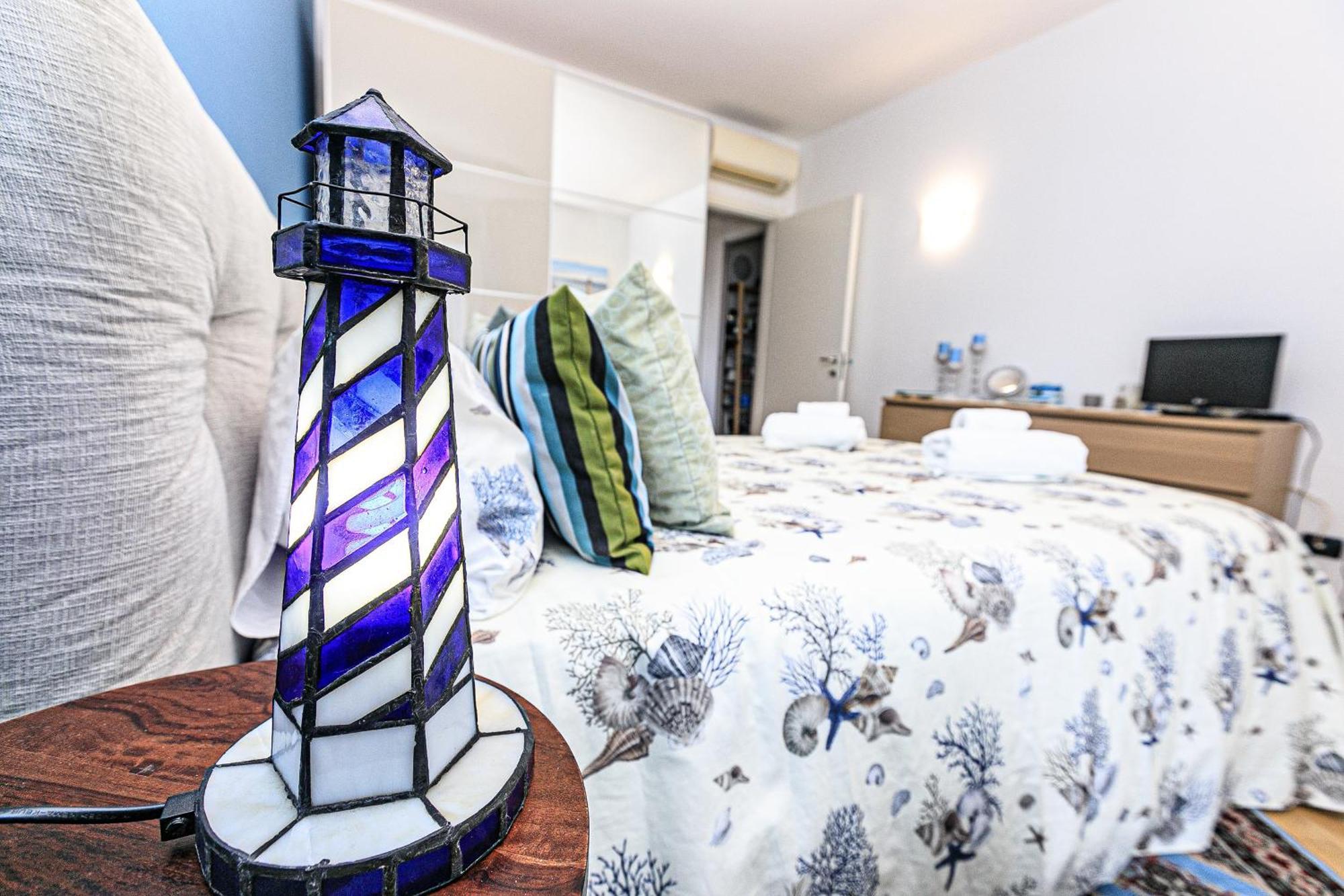 Real Italian Estate - Lighthouse Marina View Appartamento Genova